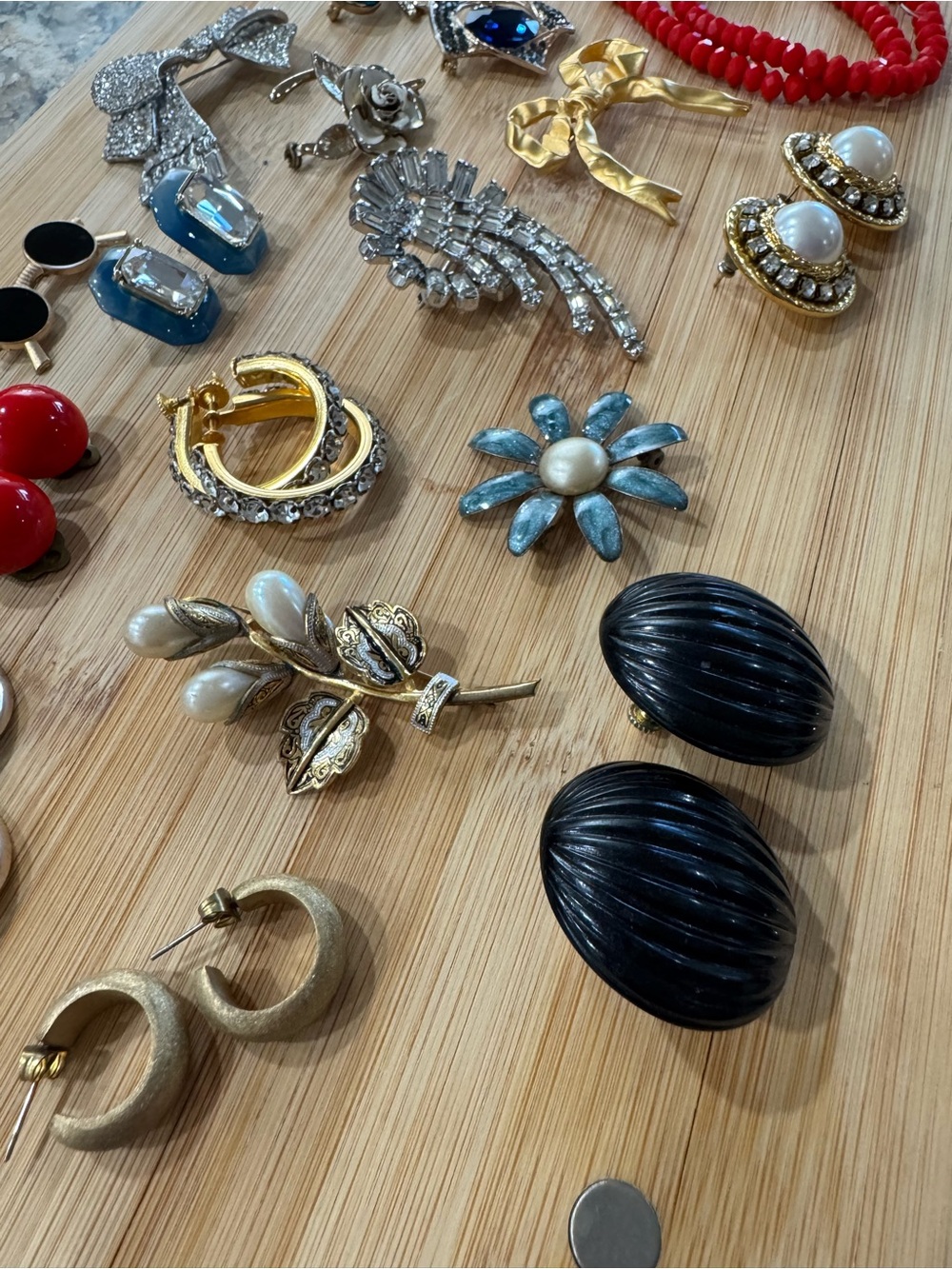 Napier Gold-Tone and Black Mixed Jewelry Brooch Assortment